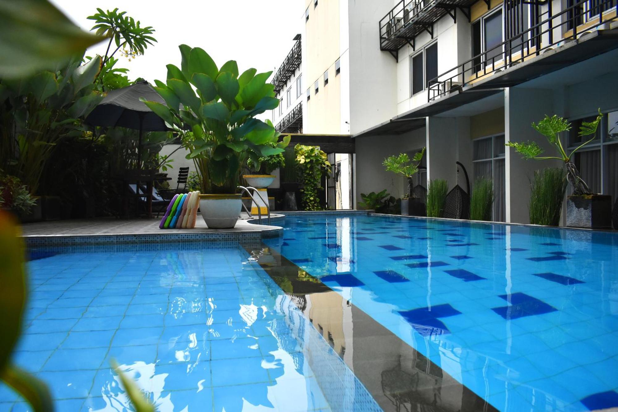 Abadi Hotel Malioboro Yogyakarta By Tritama Hospitality Exterior photo