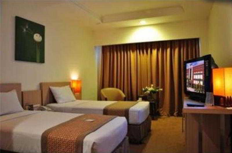 Abadi Hotel Malioboro Yogyakarta By Tritama Hospitality Exterior photo