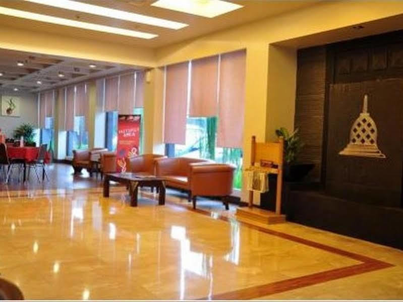 Abadi Hotel Malioboro Yogyakarta By Tritama Hospitality Exterior photo