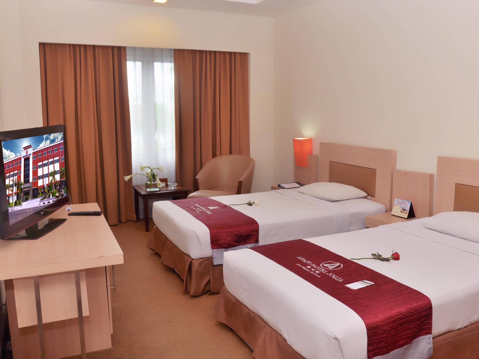 Abadi Hotel Malioboro Yogyakarta By Tritama Hospitality Exterior photo